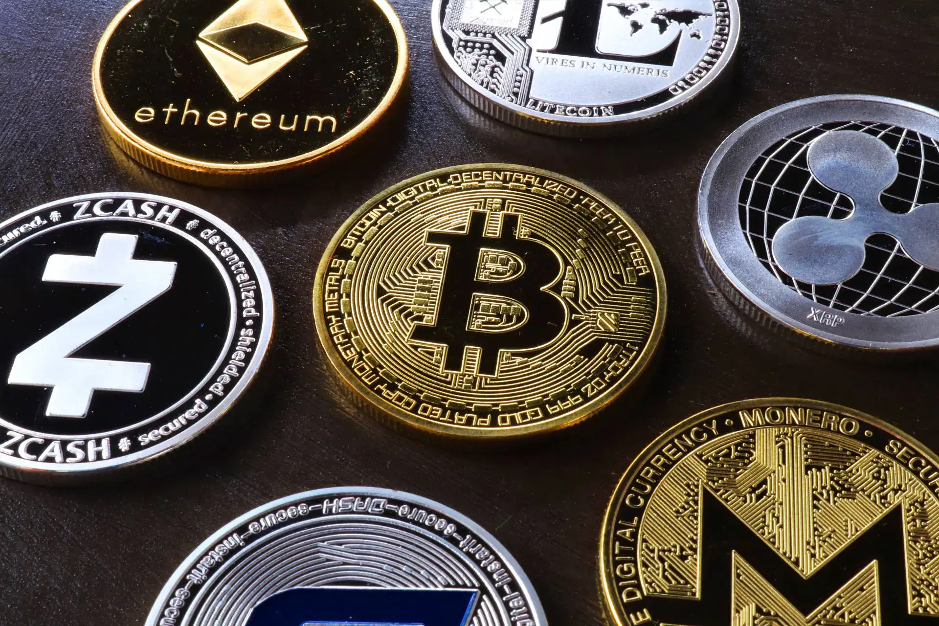 Cathie Wood dice que Bitcoin y Ethereum “no se saltaron un latido” incluso cuando FTX y Celsius colapsaron. Cathie Wood dice que Bitcoin y Ethereum “no se saltaron un latido” incluso cuando FTX y Celsius colapsaron.