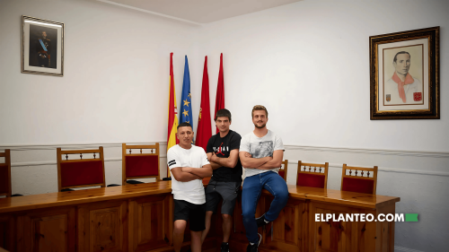 Agricultura Rural: Habla Uno de los Primeros Concejales Cannábicos en Europa y Propone Volver a los Cultivos de Cáñamo Industrial Agricultura Rural: Habla Uno de los Primeros Concejales Cannábicos en Europa y Propone Volver a los Cultivos de Cáñamo Industrial