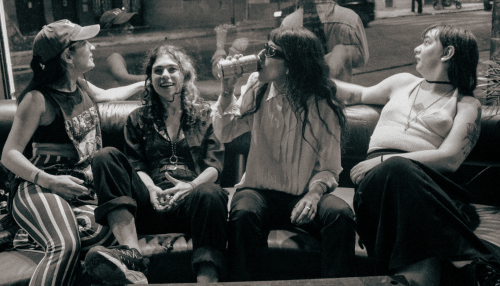 Rock Visceral, Desencanto Millennial y Ternura Urbana: Fletes Rakel Estrena ‘Tango’ Rock Visceral, Desencanto Millennial y Ternura Urbana: Fletes Rakel Estrena ‘Tango’