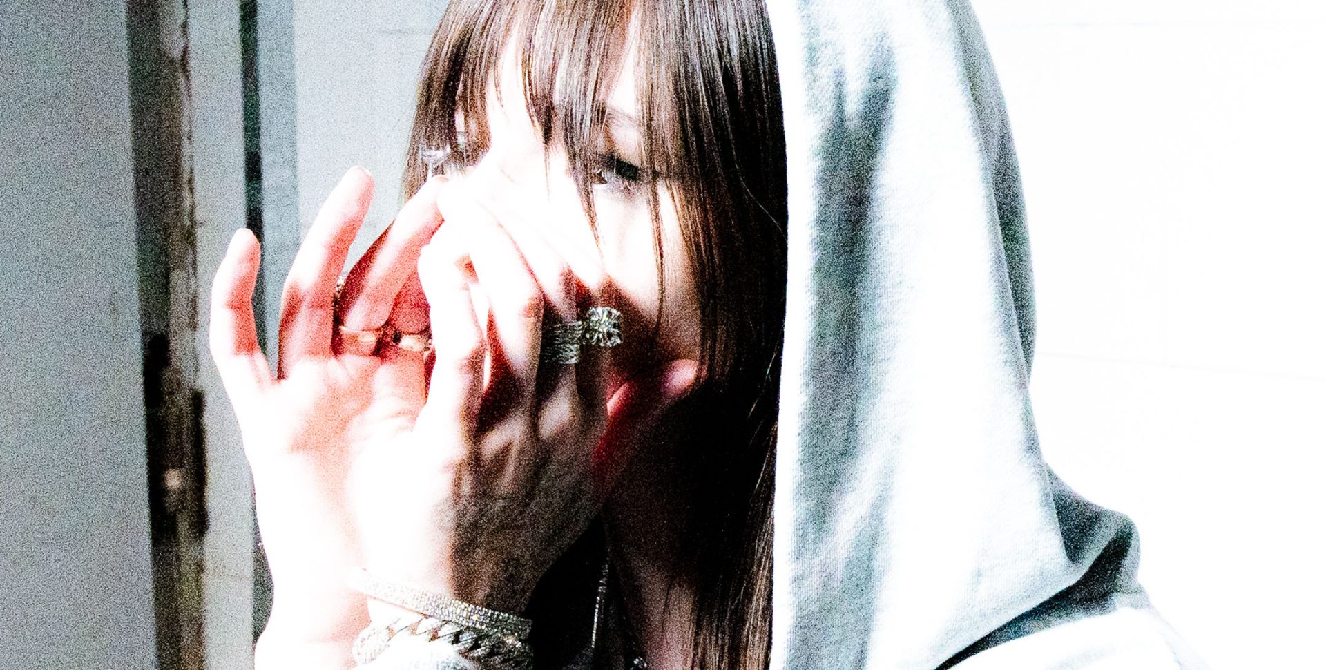 Saramalacara Recibe una ‘Señal de Dios’: Nuevo Single, Nuevo Álbum, Nueva Gira Saramalacara Recibe una ‘Señal de Dios’: Nuevo Single, Nuevo Álbum, Nueva Gira
