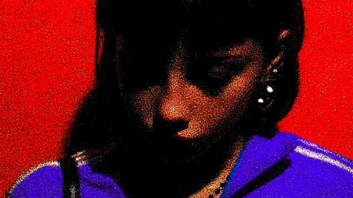 ‘Chika Hippie’: La Nueva Joya de Tobika, Entre Vino Tinto y Amor de Barrio ‘Chika Hippie’: La Nueva Joya de Tobika, Entre Vino Tinto y Amor de Barrio